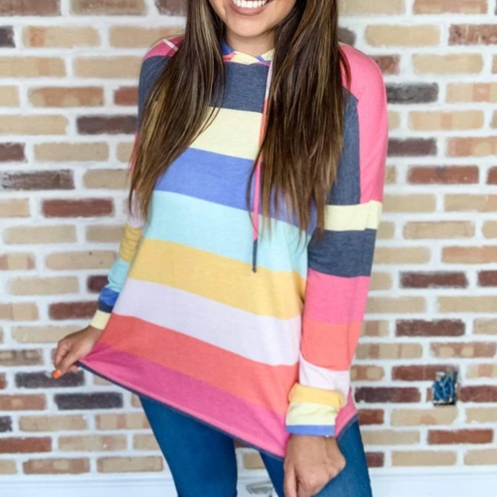 Women's Top LIFE IN COLOR HOODIE